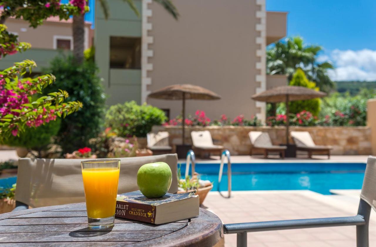Mistral Hotel - For Solo Travelers Maleme Exterior foto